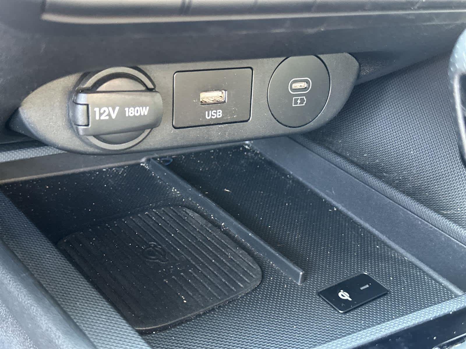 Thumbnail: 2025 Hyundai Elantra - 27