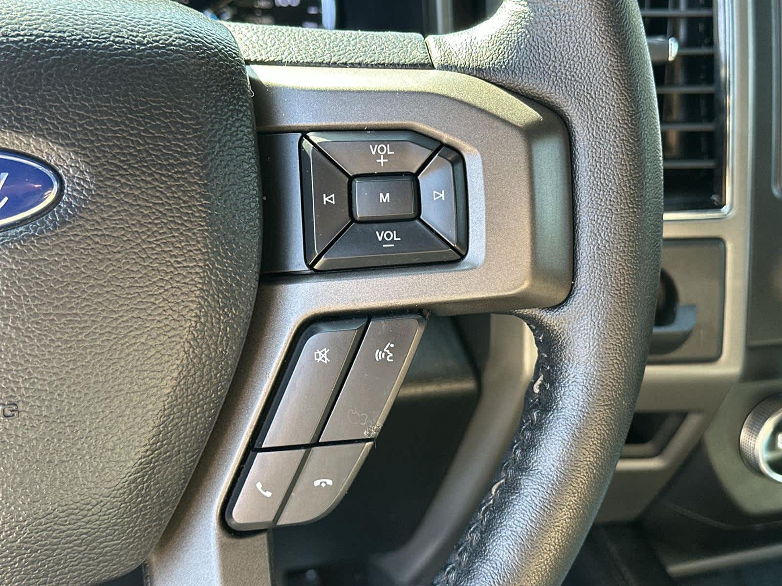 Thumbnail: 2019 Ford Expedition - 24