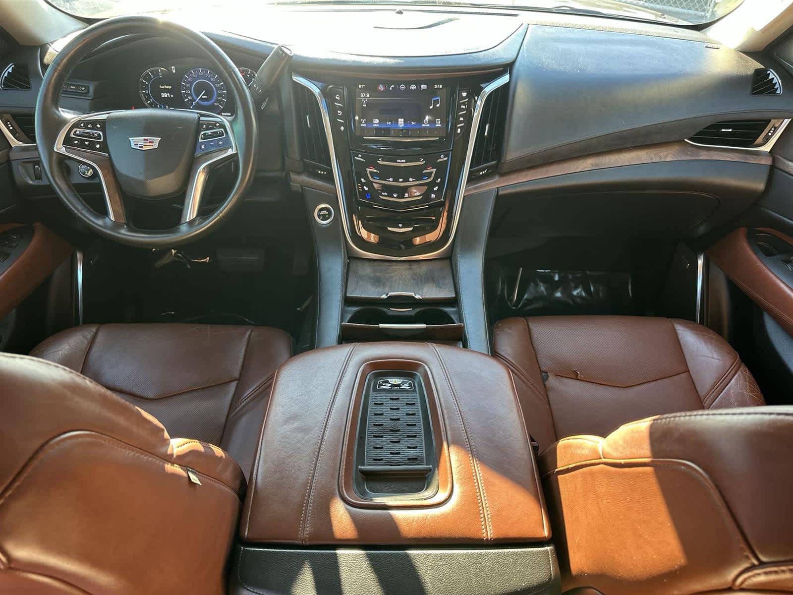 Thumbnail: 2016 Cadillac Escalade - 10