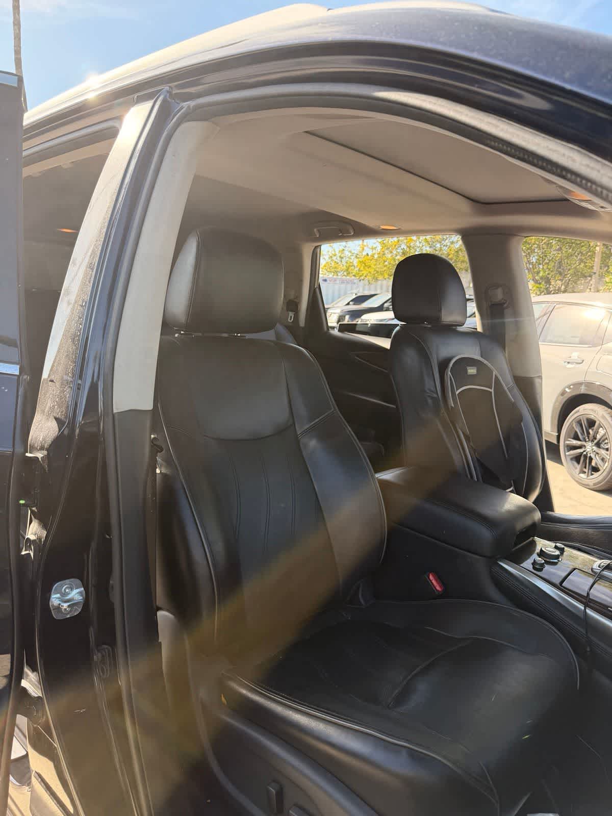 Thumbnail: 2015 INFINITI QX60 - 12