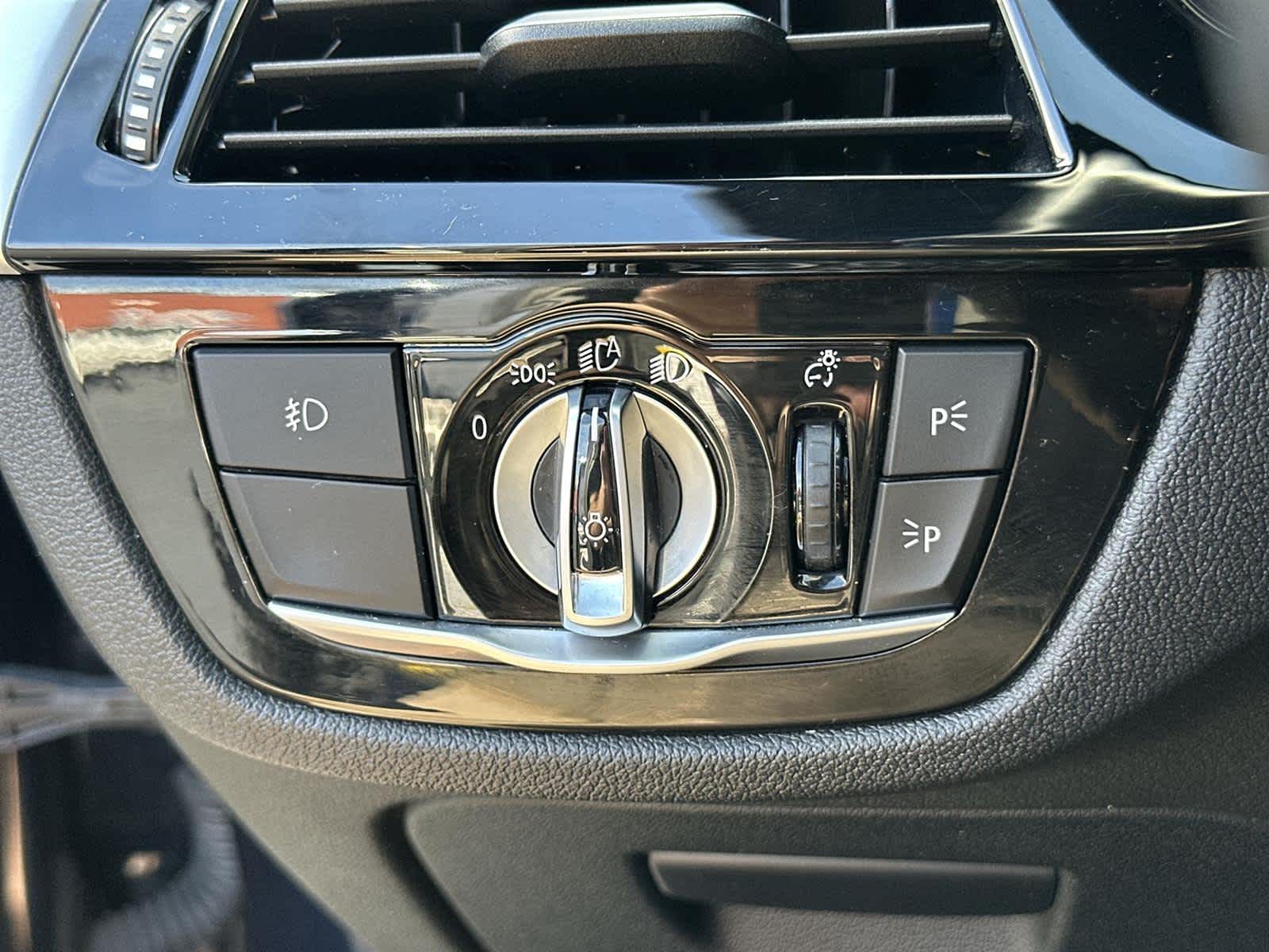 Thumbnail: 2017 BMW 5 Series - 26