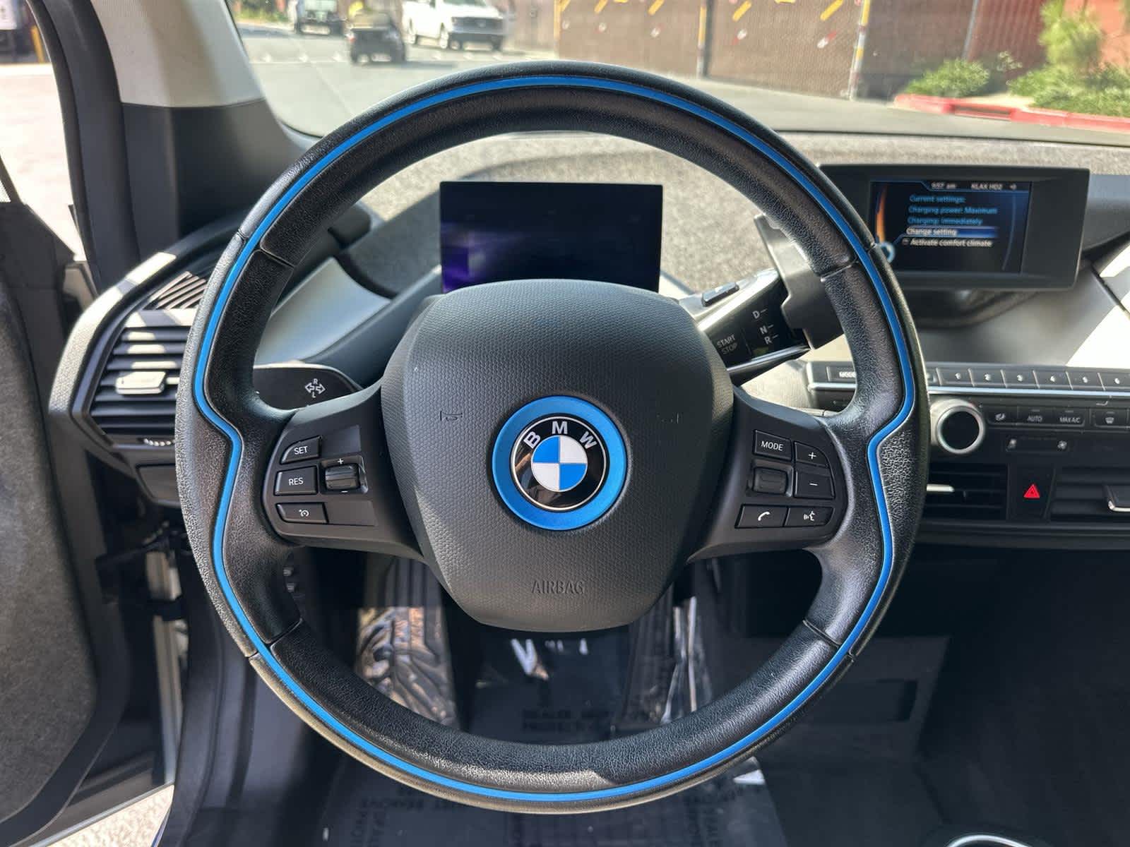 Thumbnail: 2017 BMW i3 - 15