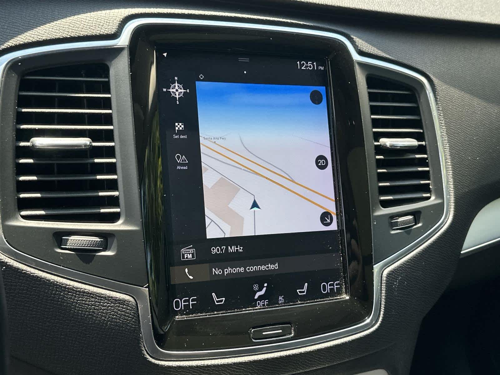Thumbnail: 2018 Volvo XC90 - 17
