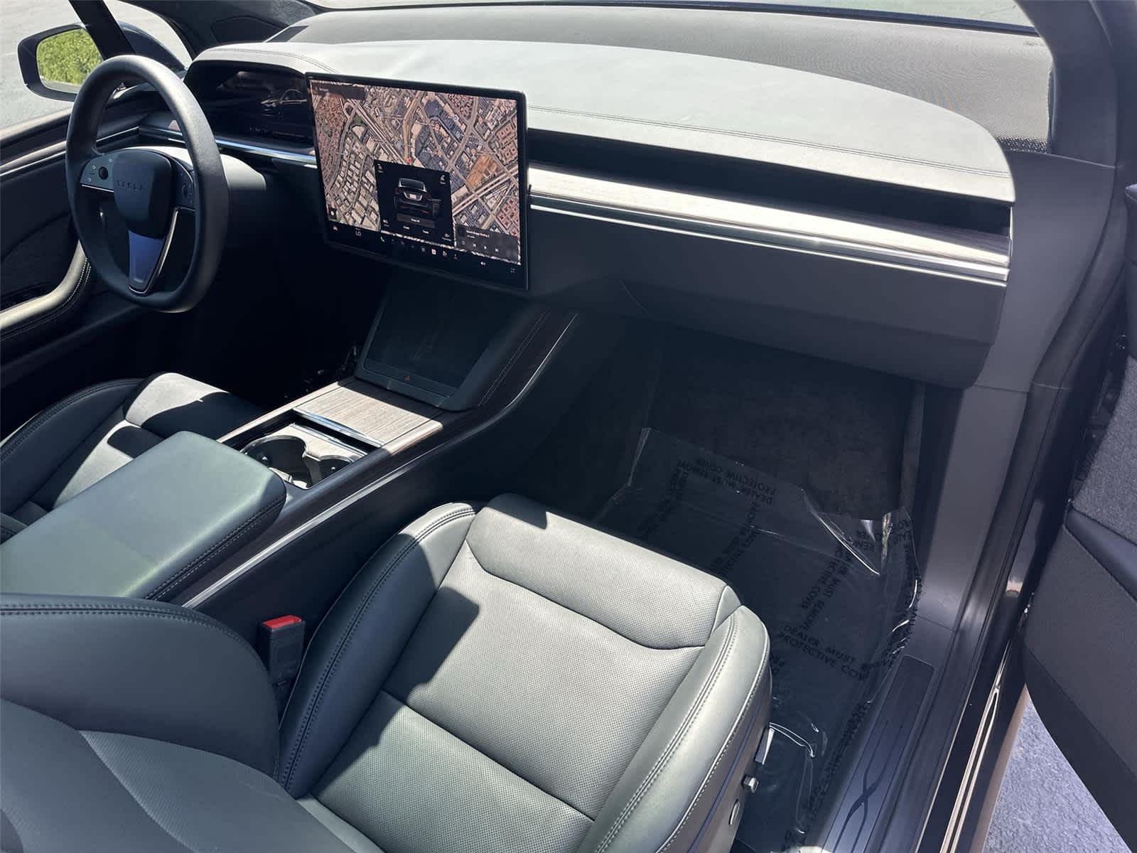 Thumbnail: 2024 Tesla Model X - 12