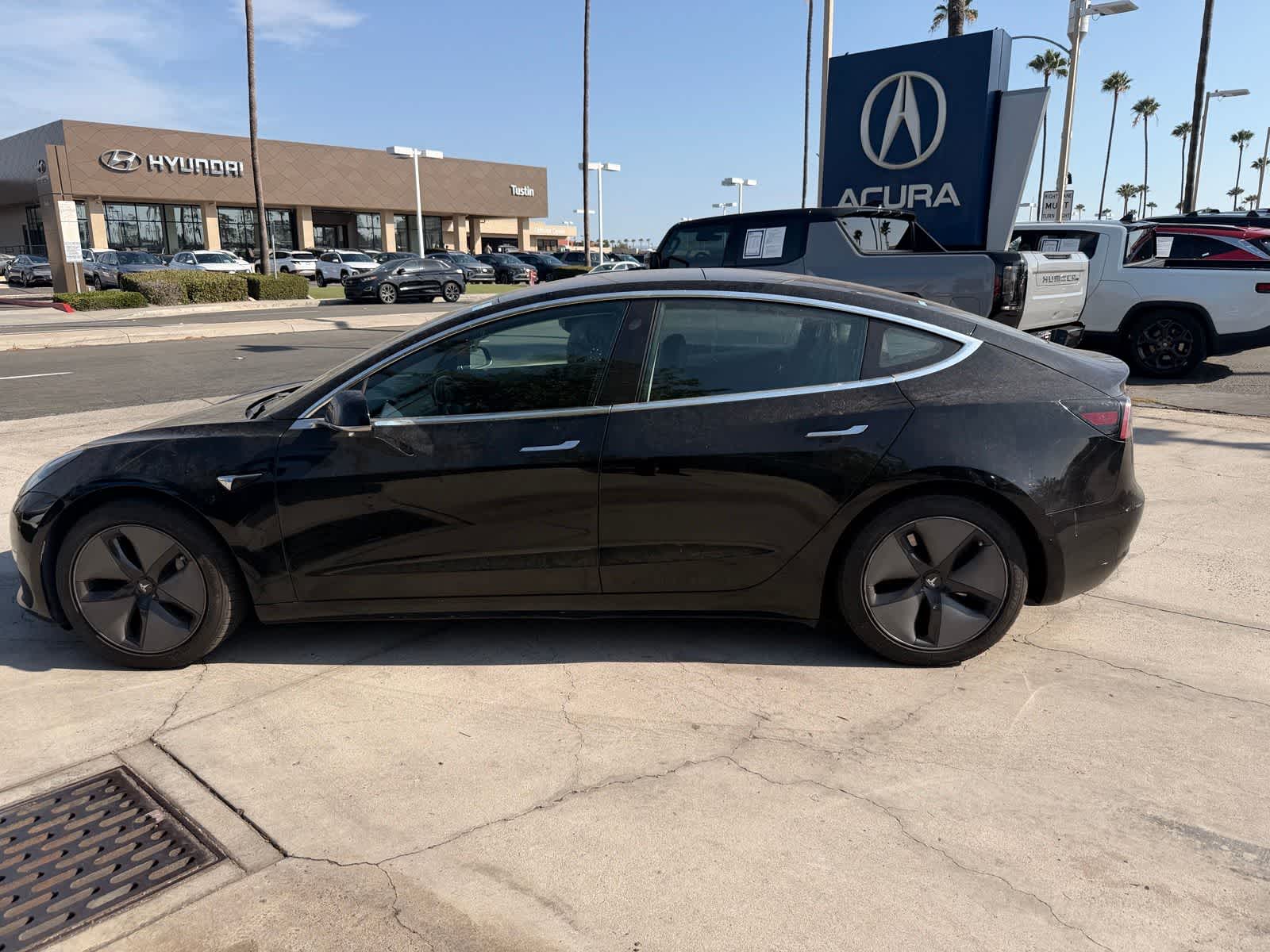 Thumbnail: 2019 Tesla Model 3 - 2