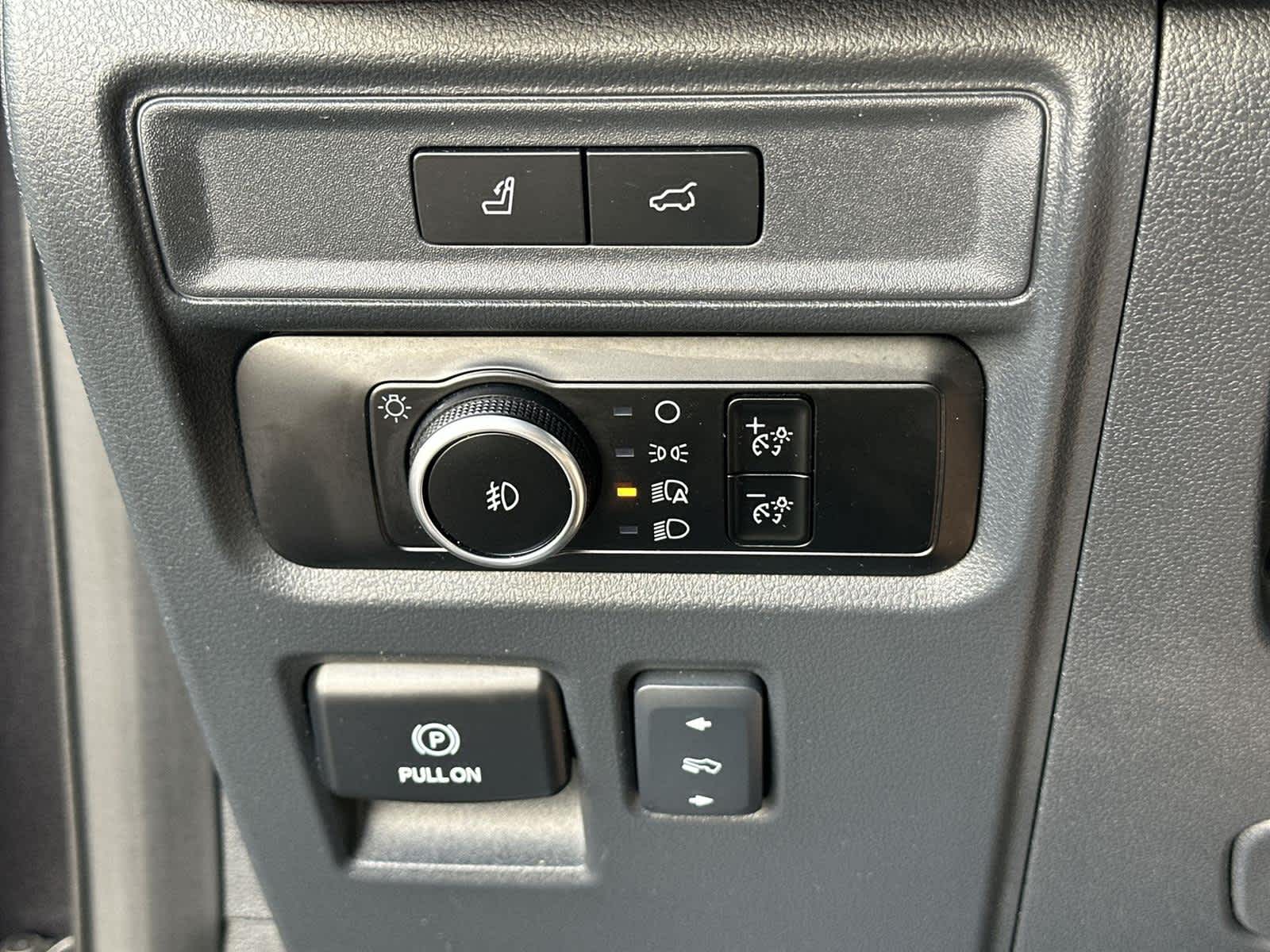 Thumbnail: 2024 Ford Expedition - 30