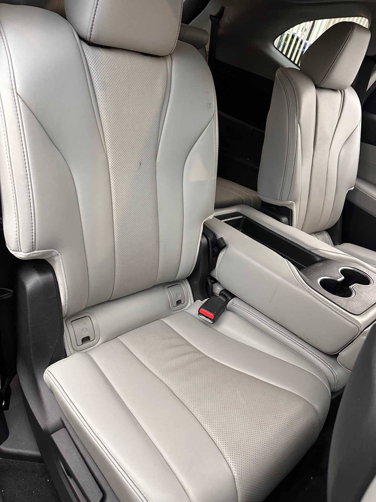 Thumbnail: 2023 Acura MDX - 13