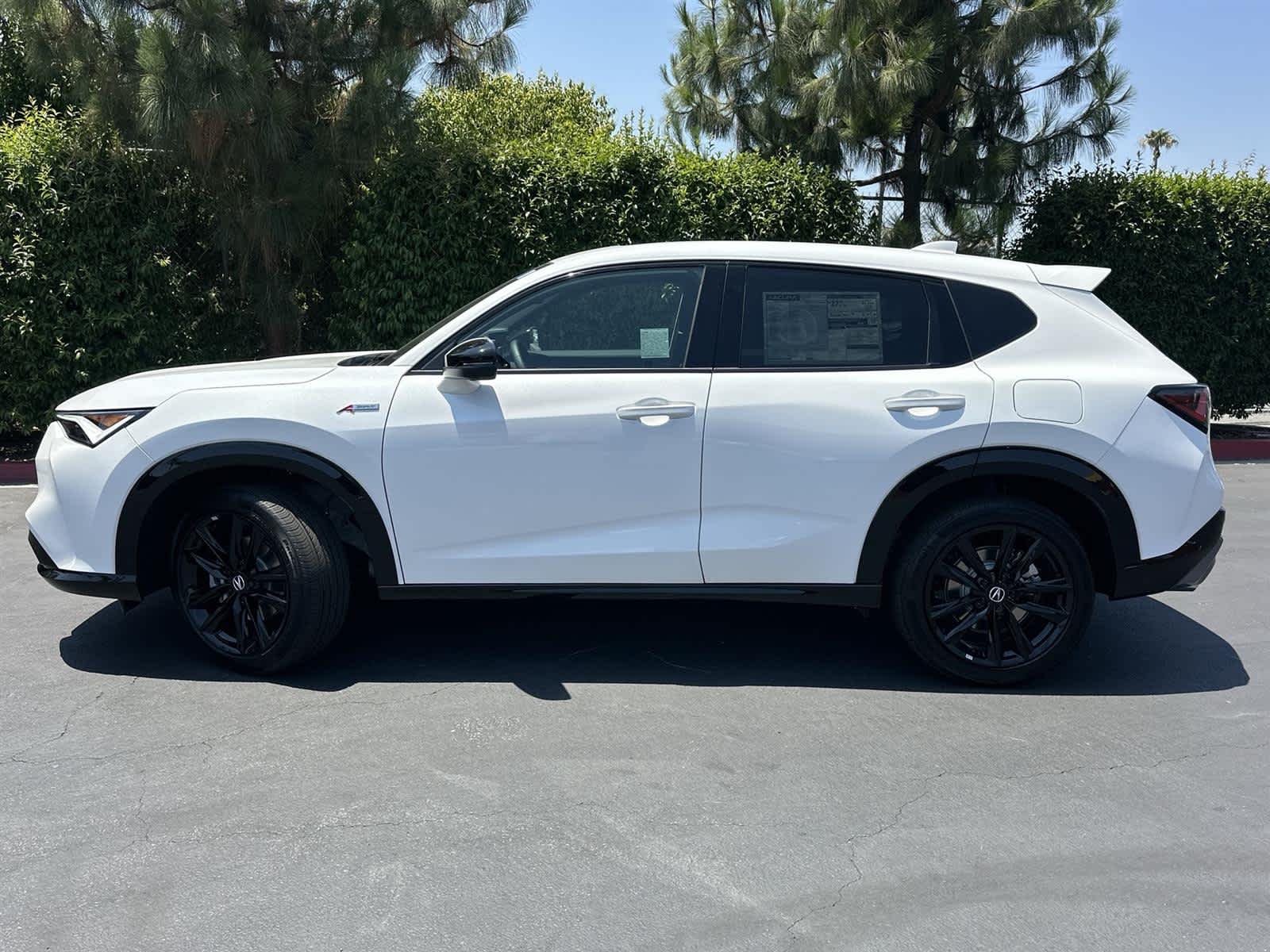 Thumbnail: 2025 Acura ADX - 3