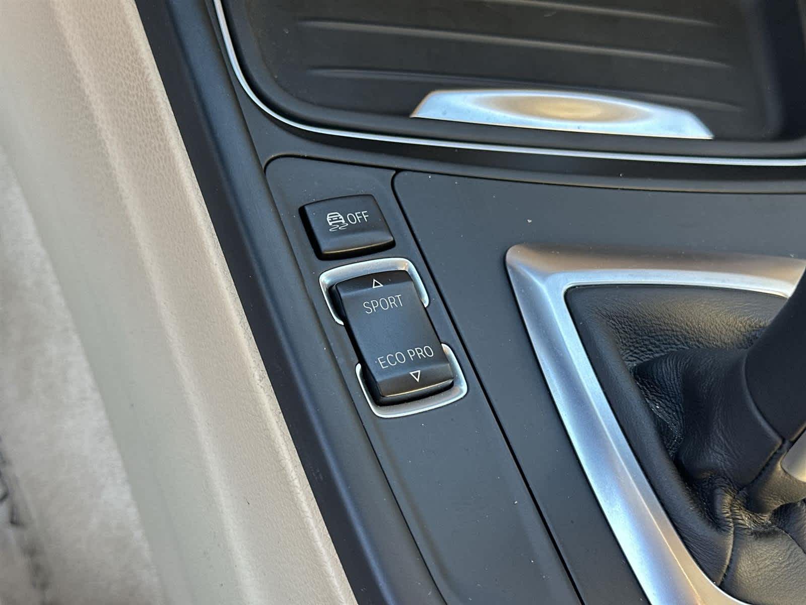 Thumbnail: 2014 BMW 4 Series - 28