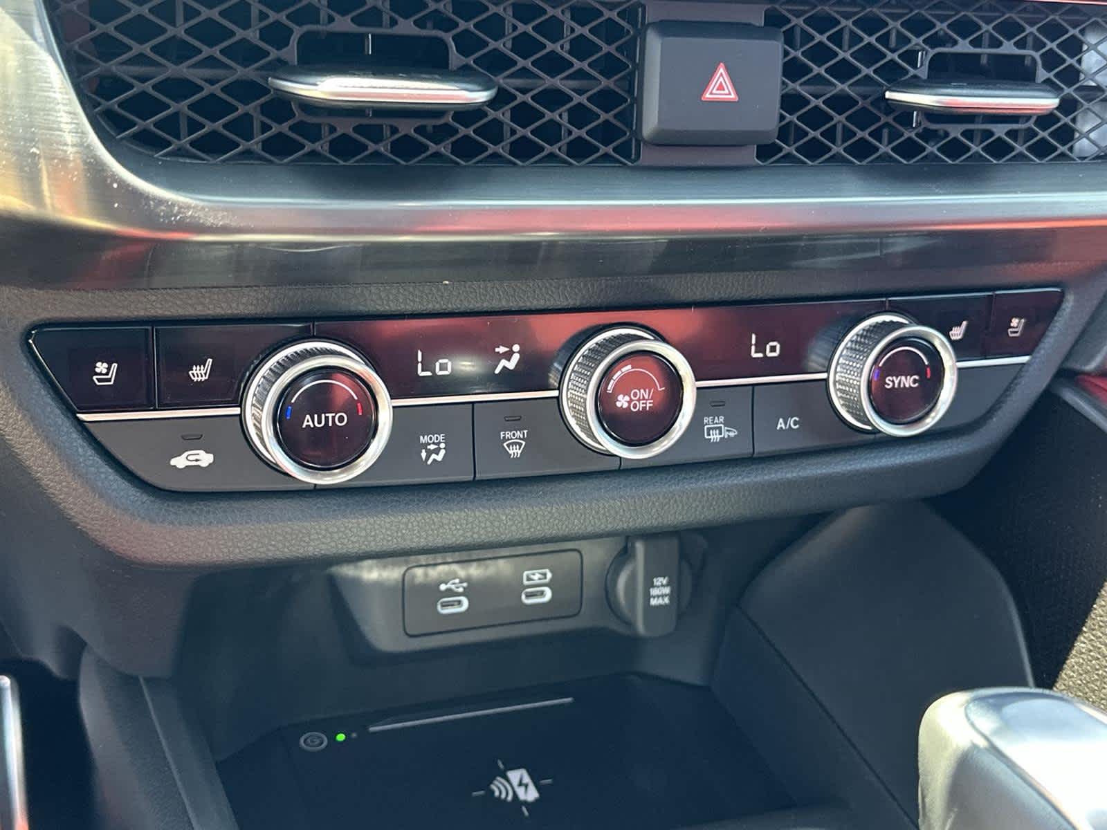 Thumbnail: 2025 Acura ADX - 26