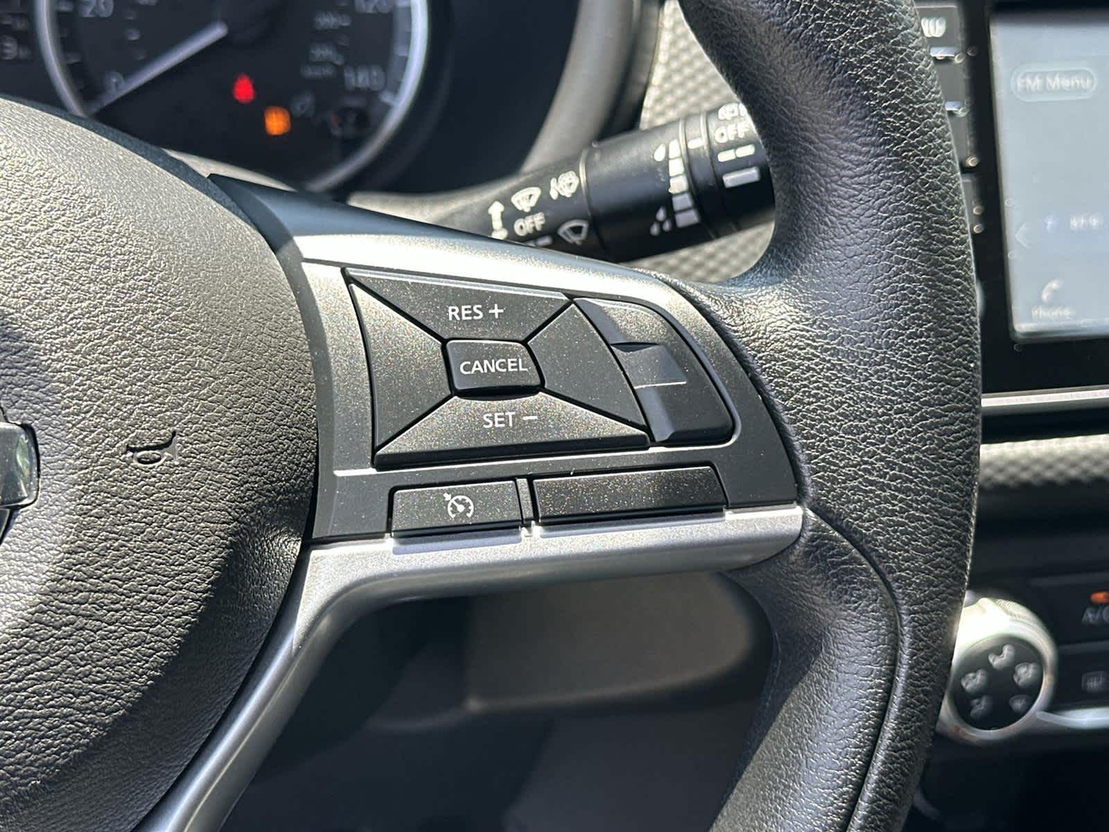 Thumbnail: 2021 Nissan Kicks - 24