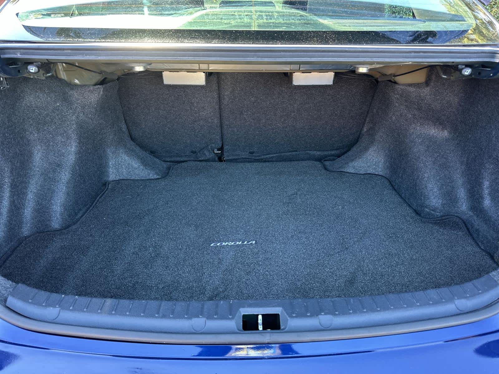 Thumbnail: 2013 Toyota Corolla - 19