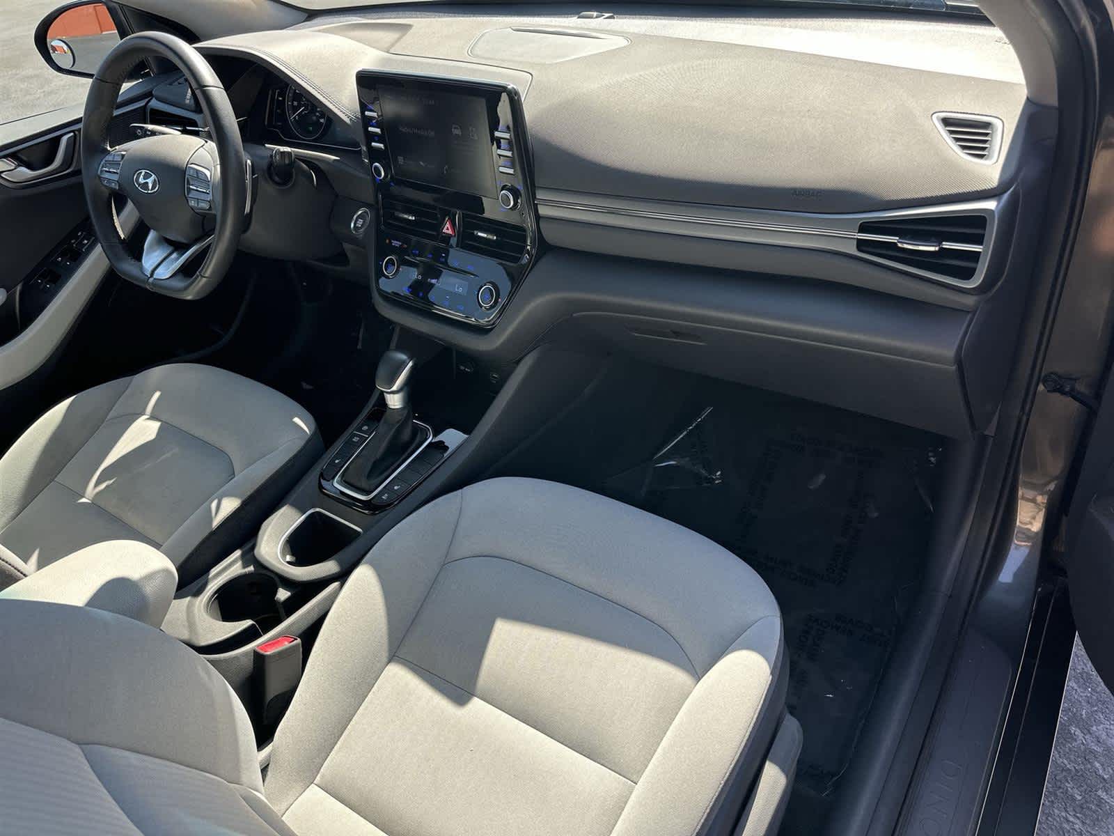 Thumbnail: 2022 Hyundai Ioniq - 12