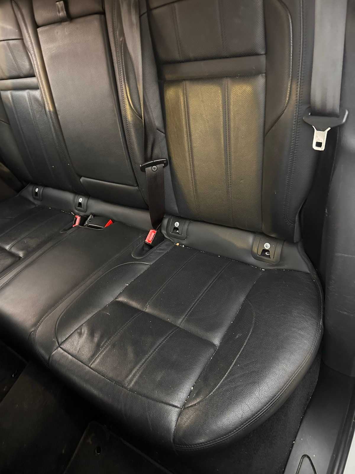 Thumbnail: 2020 Land Rover Range Rover Evoque - 12