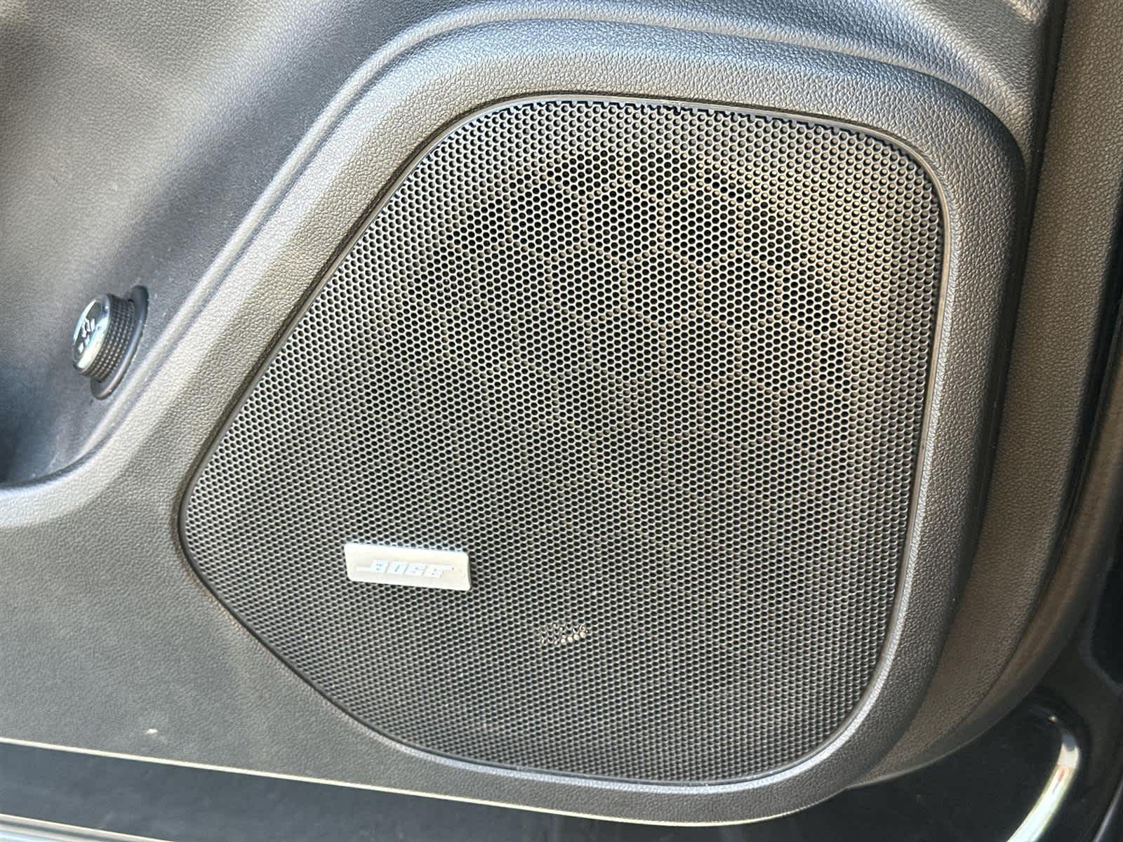 Thumbnail: 2020 Chevrolet Blazer - 32