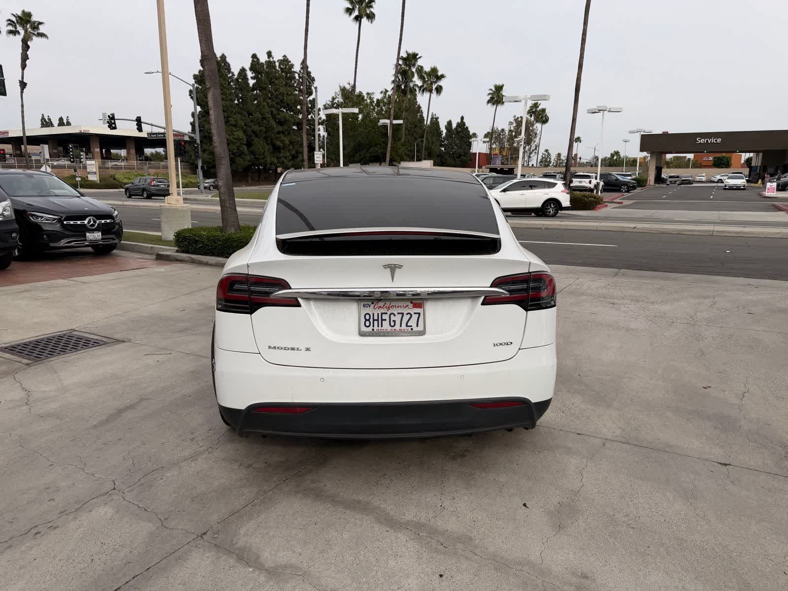 Thumbnail: 2018 Tesla Model X - 4