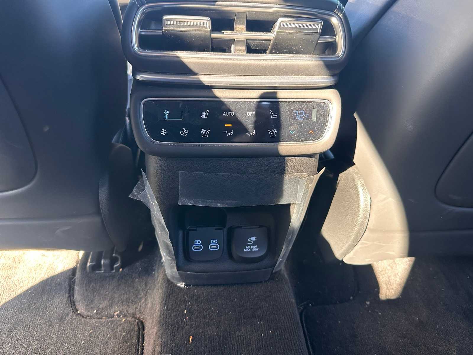 Thumbnail: 2026 Genesis GV80 - 23