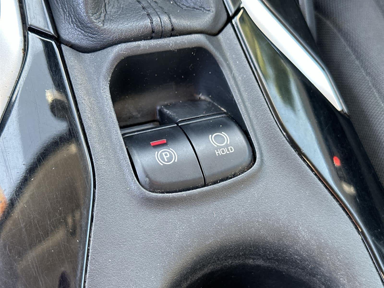 Thumbnail: 2022 Toyota Corolla - 29