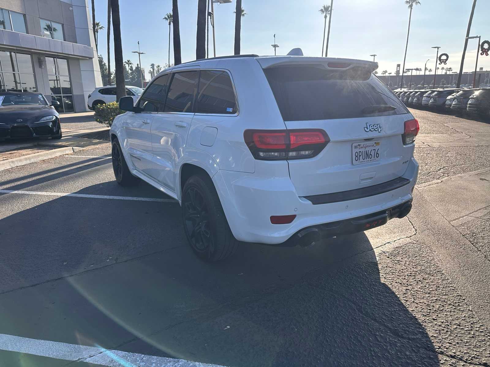 Thumbnail: 2015 Jeep Grand Cherokee - 3