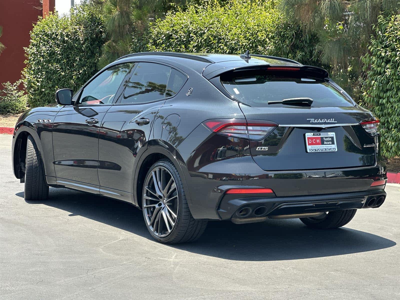 Thumbnail: 2021 Maserati Levante - 4