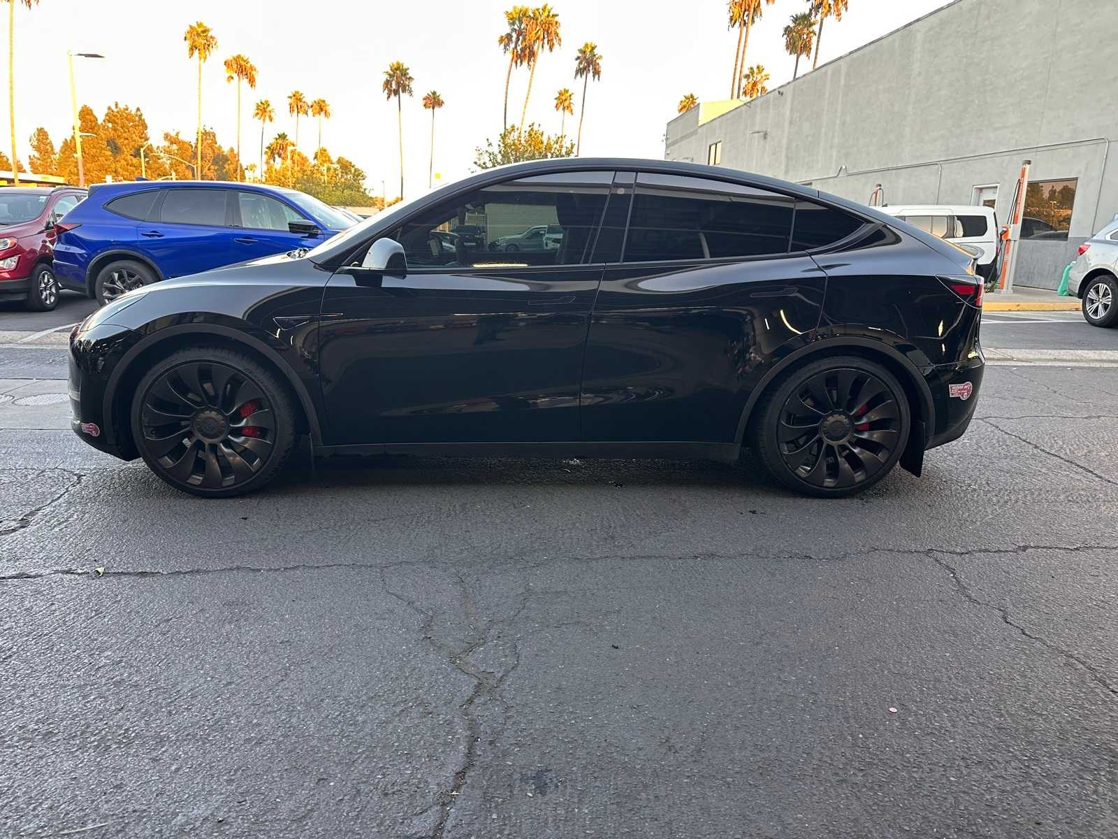 Thumbnail: 2022 Tesla Model Y - 2