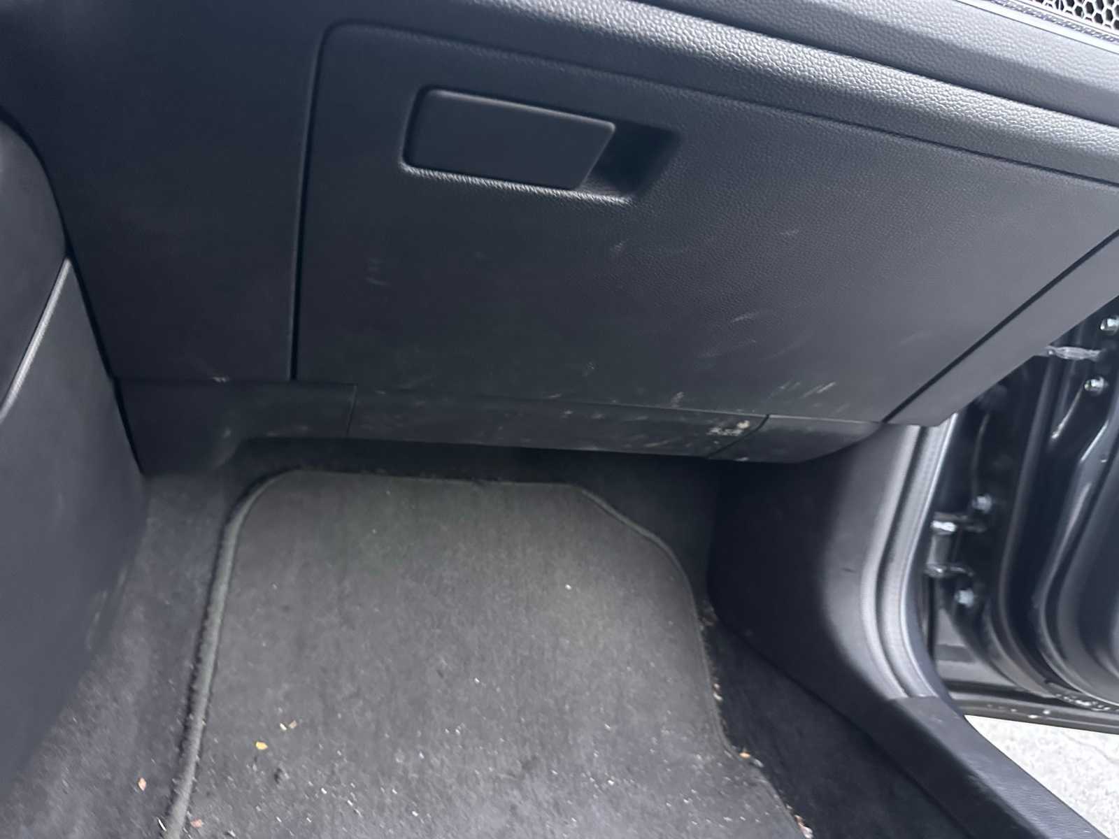 Thumbnail: 2024 Honda Civic - 21