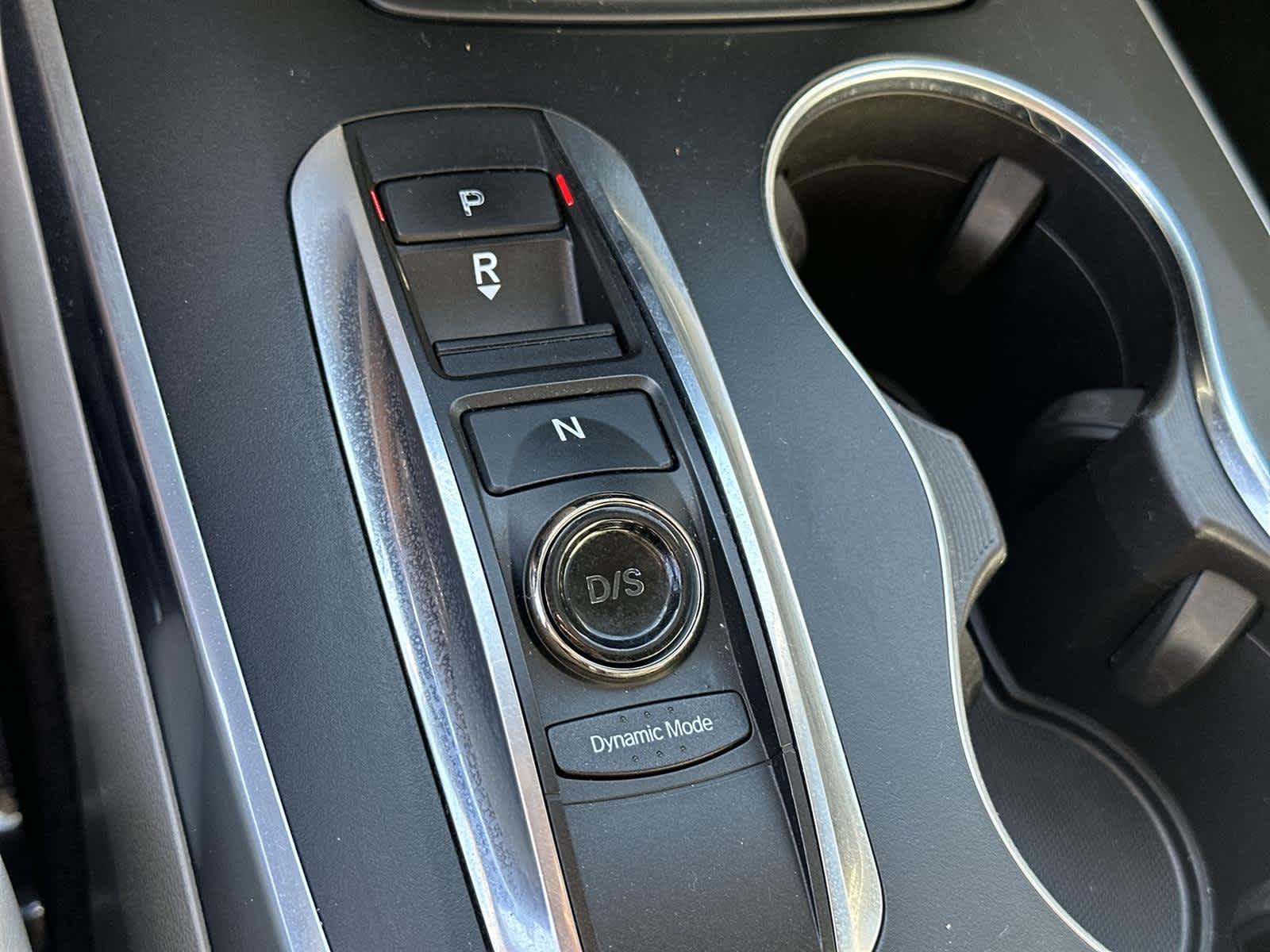 Thumbnail: 2018 Acura MDX - 18