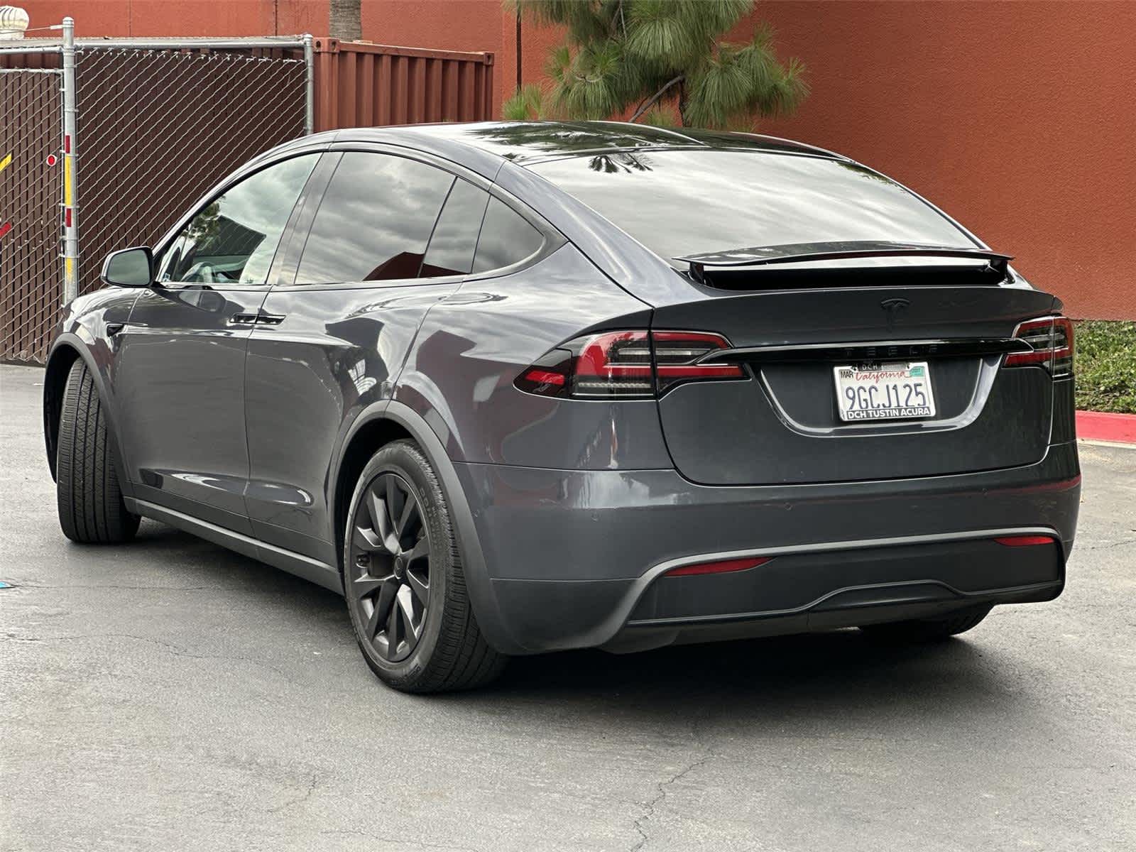 Thumbnail: 2023 Tesla Model X - 5