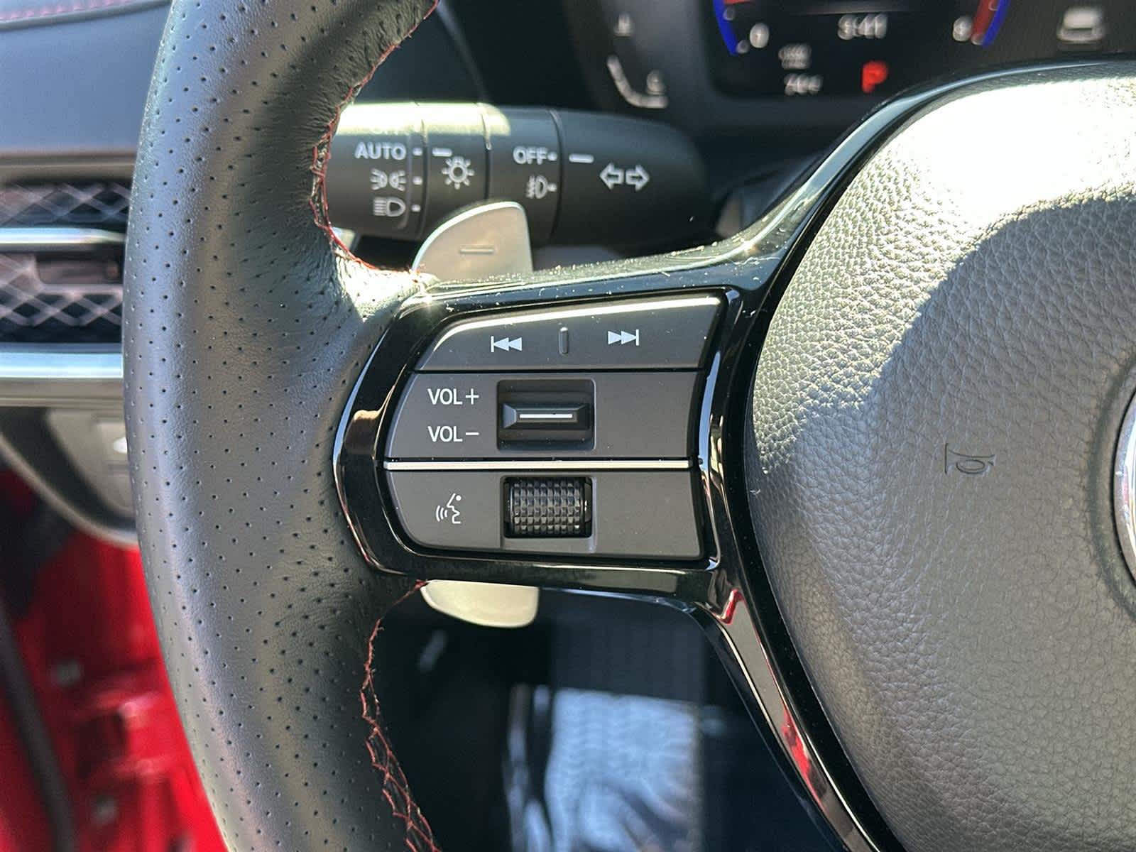 Thumbnail: 2025 Acura ADX - 23