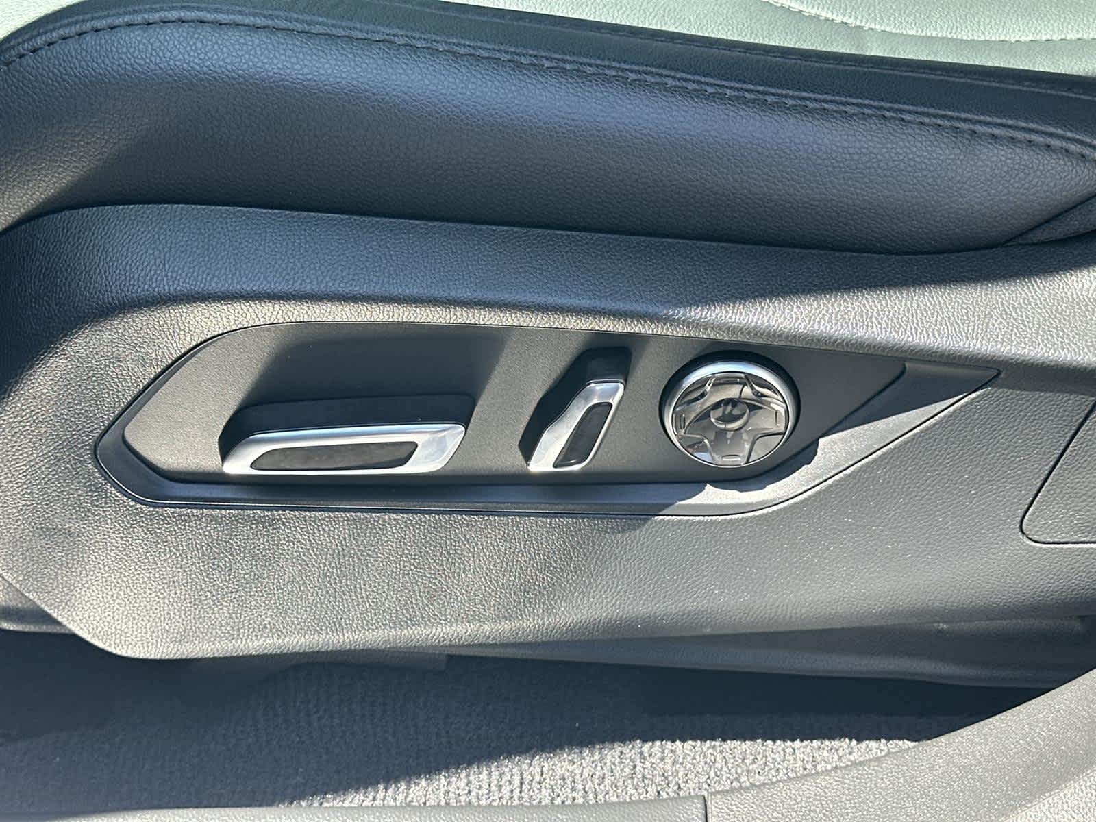 Thumbnail: 2021 Acura RDX - 22