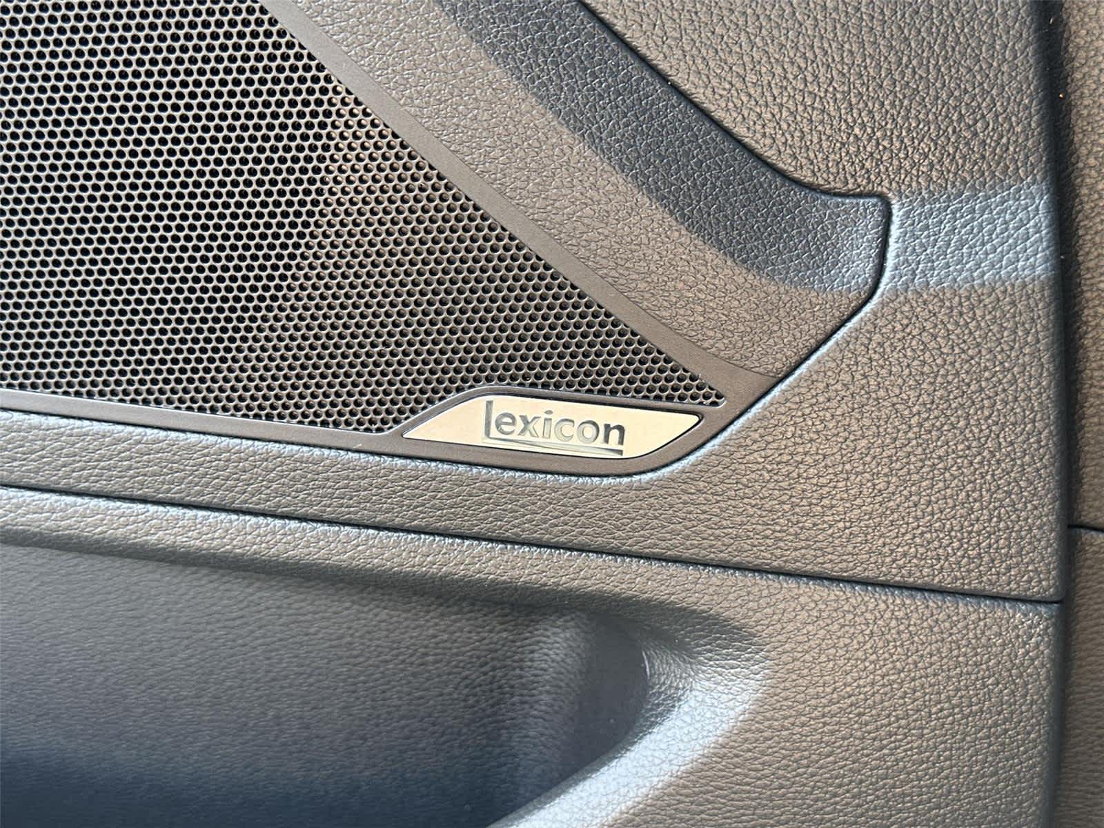 Thumbnail: 2019 Genesis G80 - 31