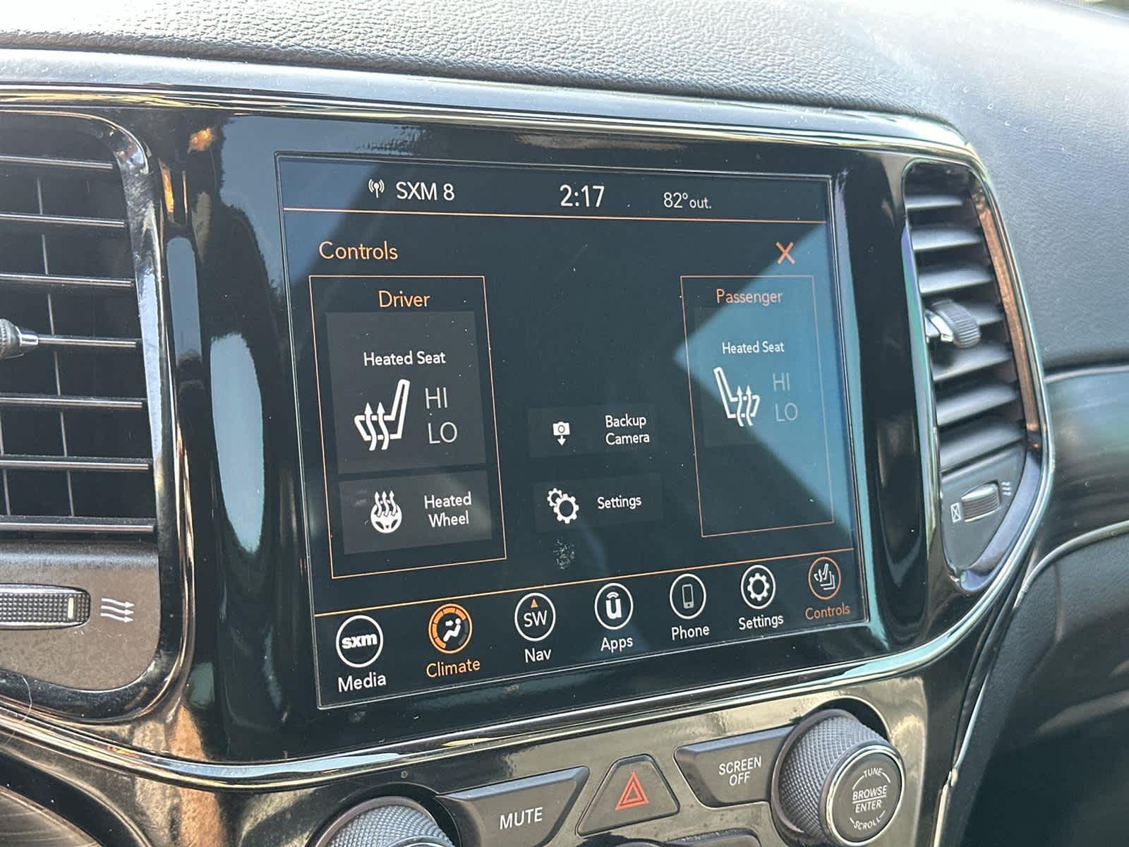 Thumbnail: 2020 Jeep Grand Cherokee - 29