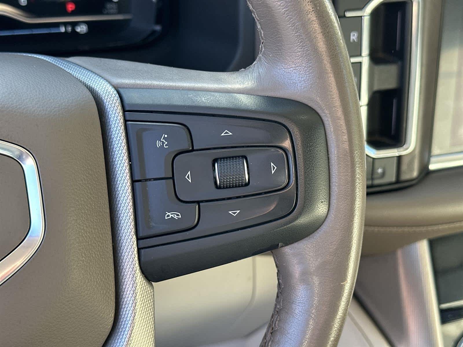 Thumbnail: 2022 GMC Yukon - 25