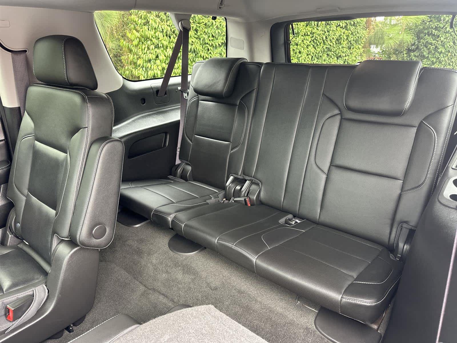 Thumbnail: 2016 Chevrolet Suburban - 32