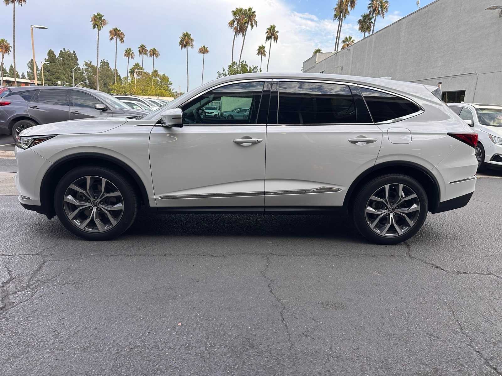 Thumbnail: 2023 Acura MDX - 2