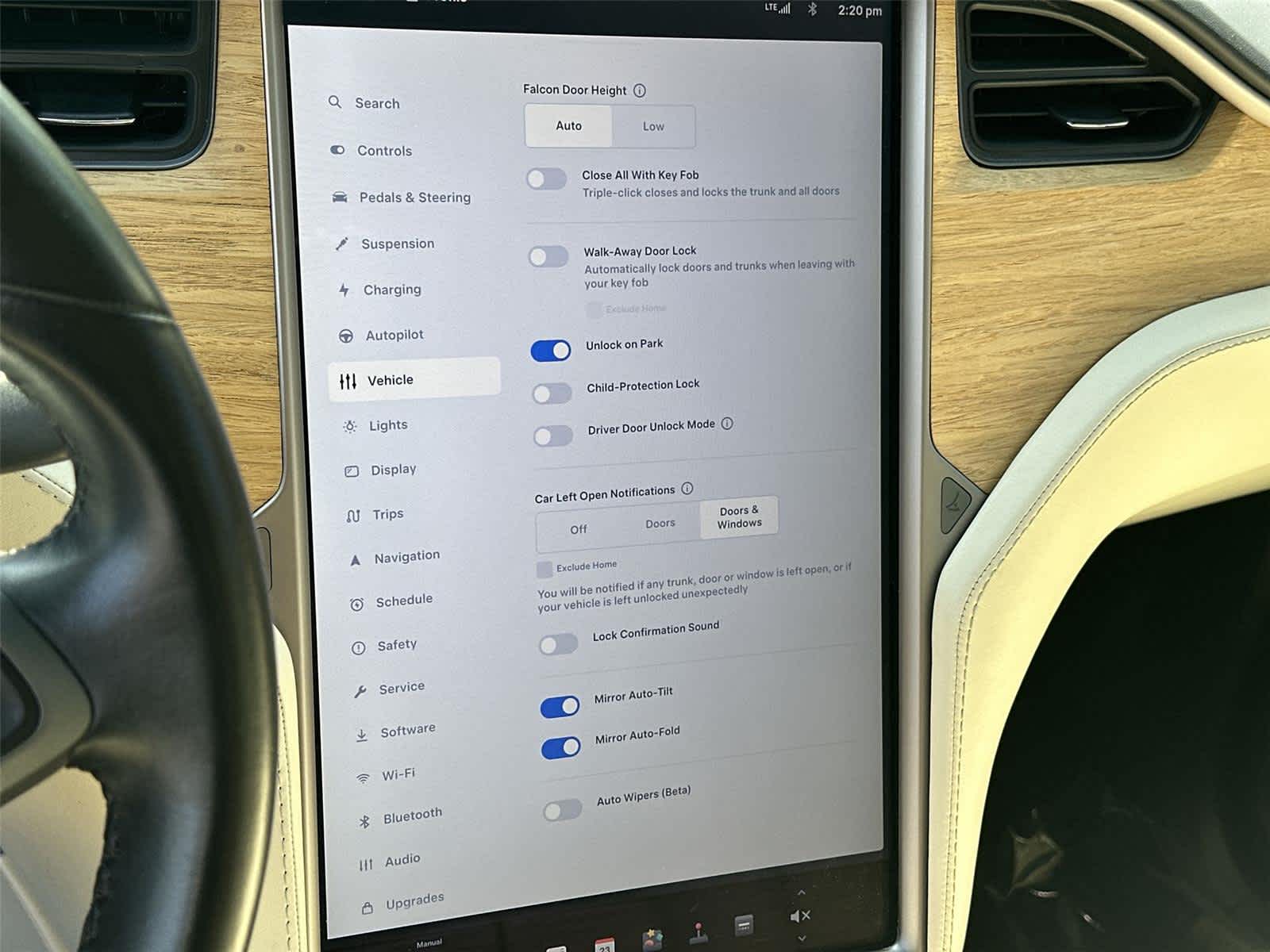 Thumbnail: 2018 Tesla Model X - 30