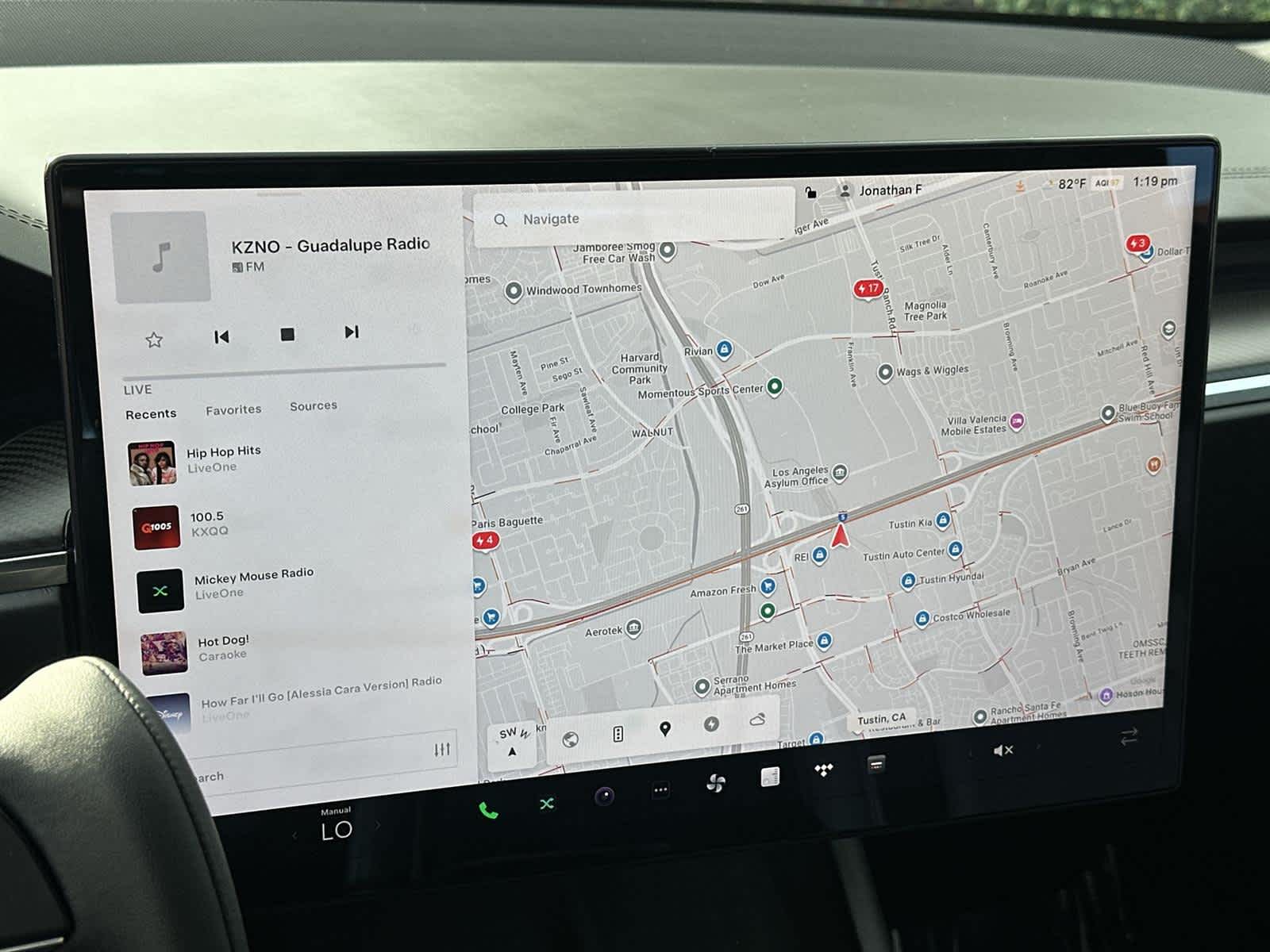 Thumbnail: 2023 Tesla Model S - 17