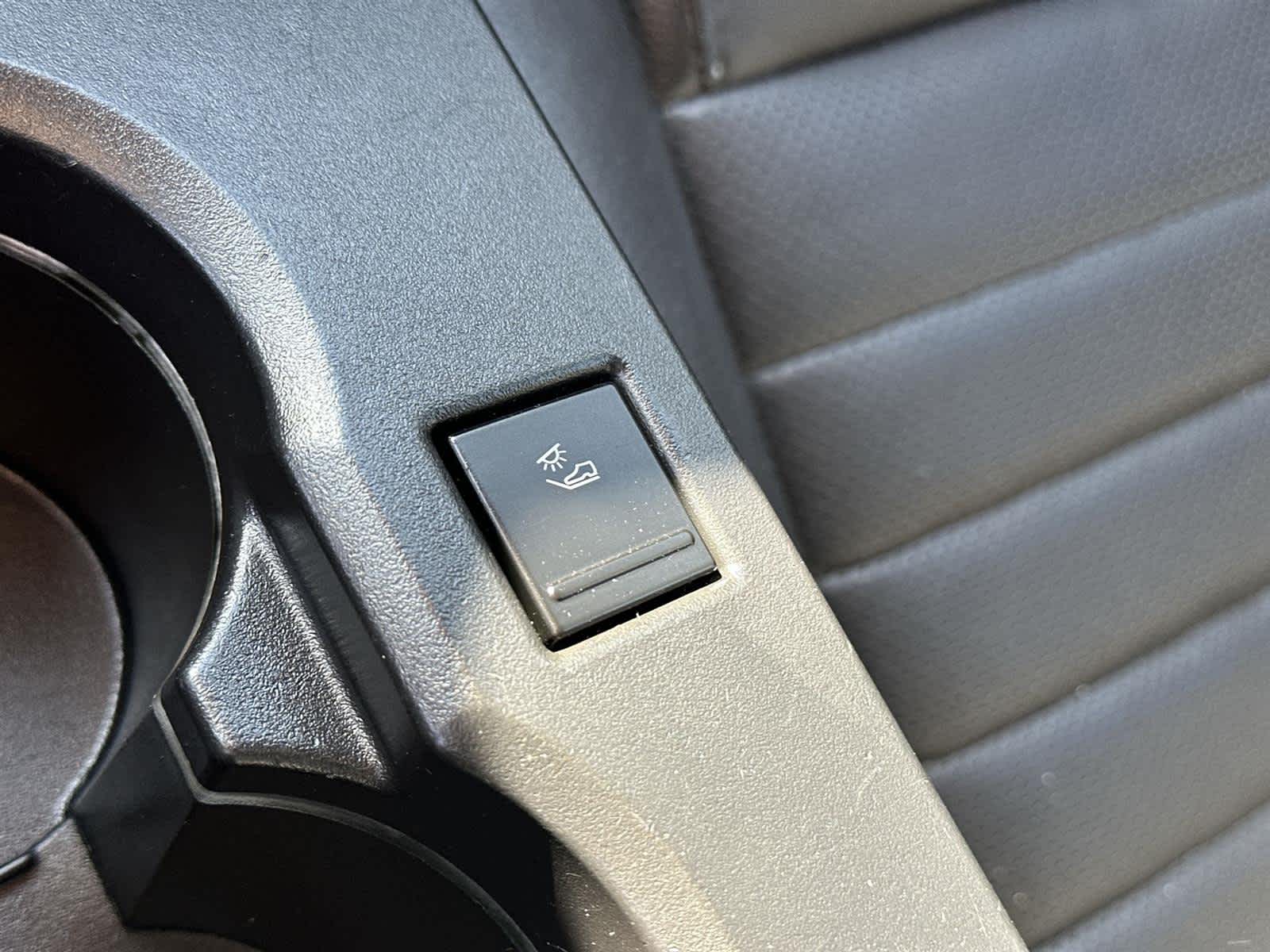 Thumbnail: 2008 Ford Mustang - 24