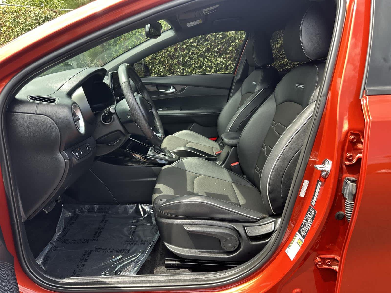 Thumbnail: 2023 Kia Forte - 11