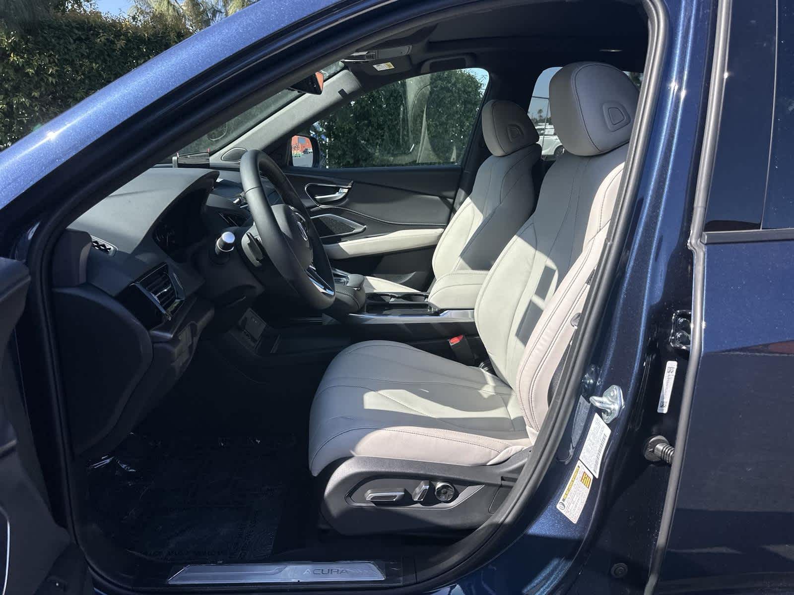 Thumbnail: 2026 Acura RDX - 11