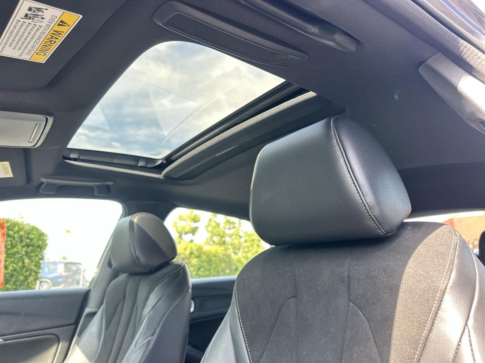 Thumbnail: 2023 Acura Integra - 31