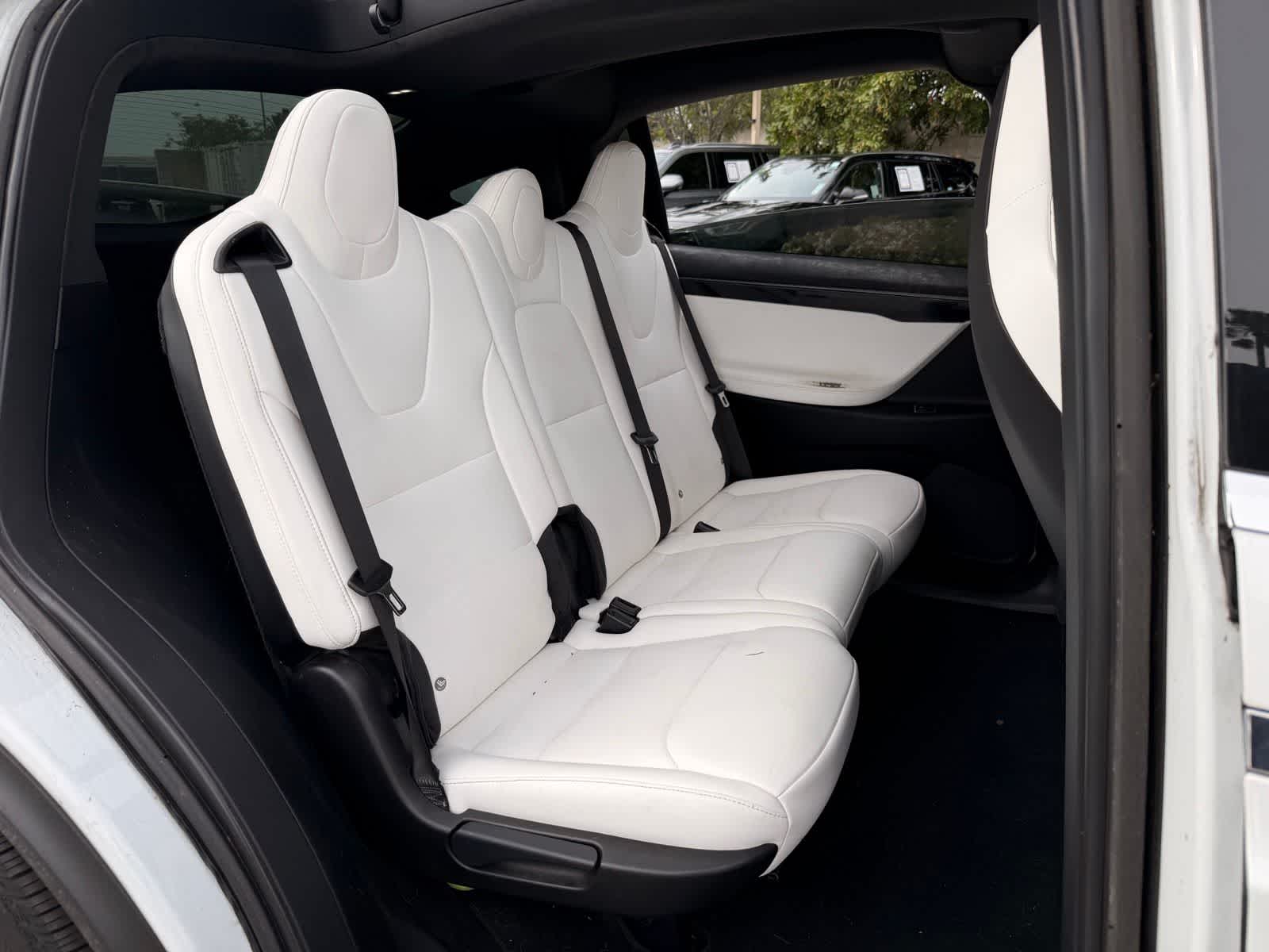 Thumbnail: 2018 Tesla Model X - 11