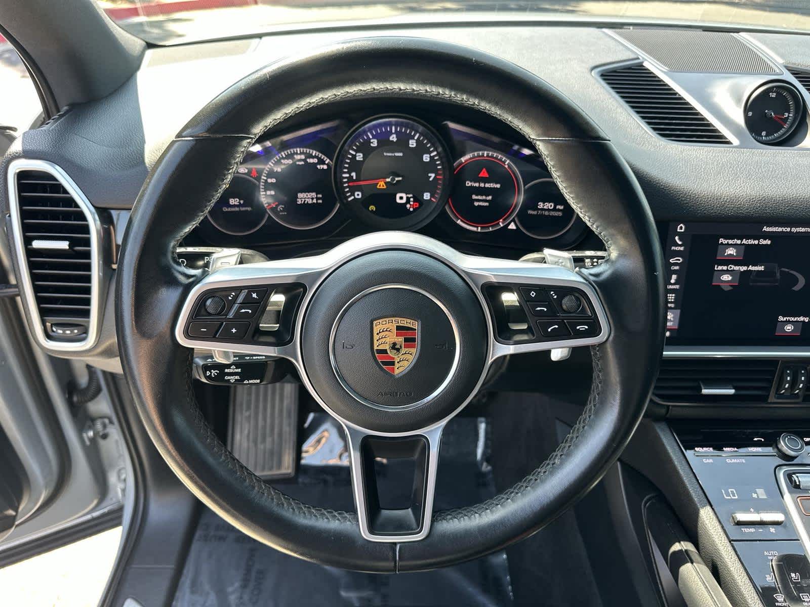 Thumbnail: 2020 Porsche Cayenne - 15
