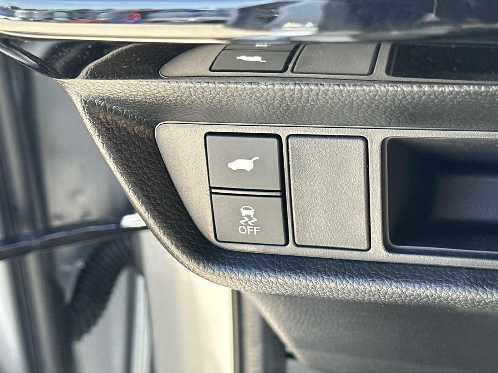 Thumbnail: 2025 Acura ADX - 29