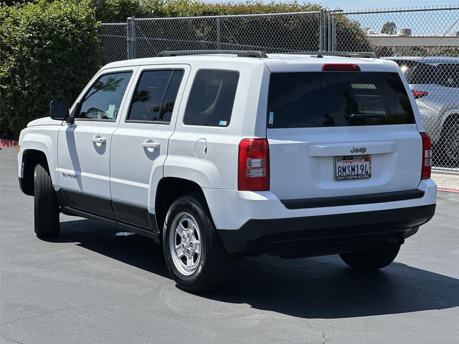 Thumbnail: 2016 Jeep Patriot - 5