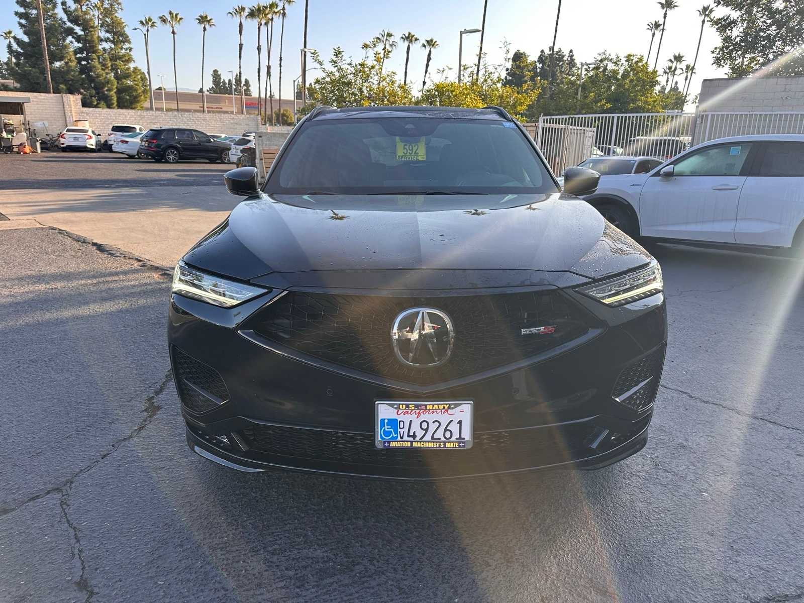 Thumbnail: 2022 Acura MDX - 8