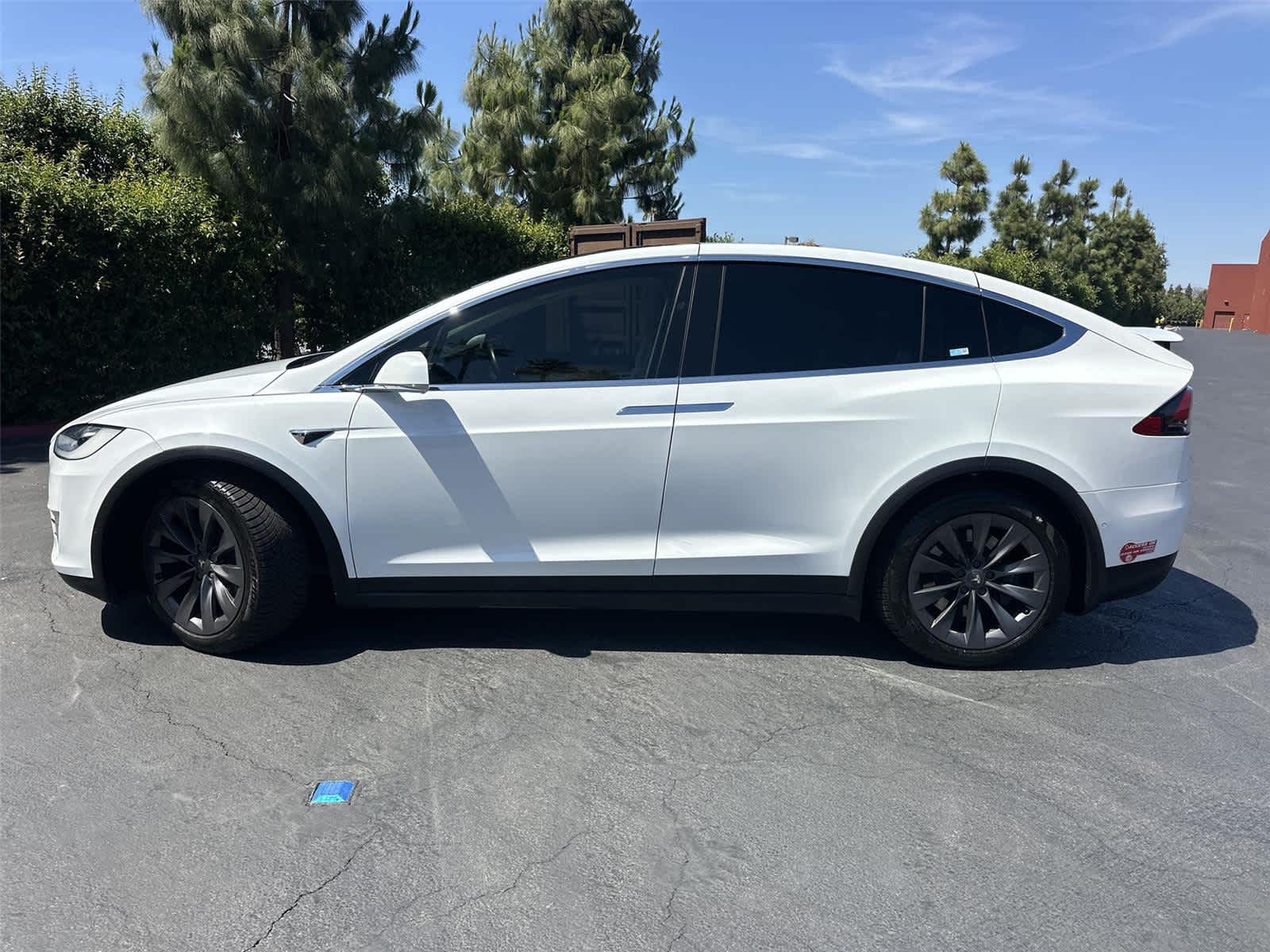 Thumbnail: 2018 Tesla Model X - 3