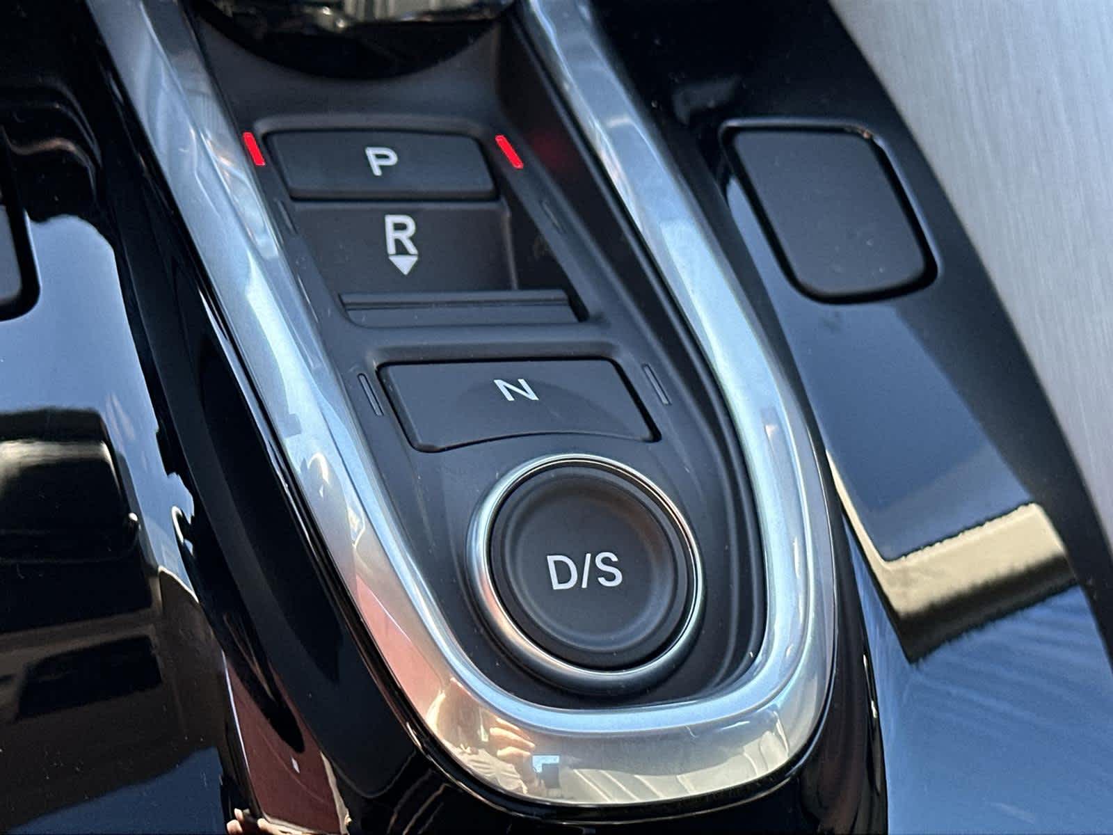 Thumbnail: 2025 Acura TLX - 18