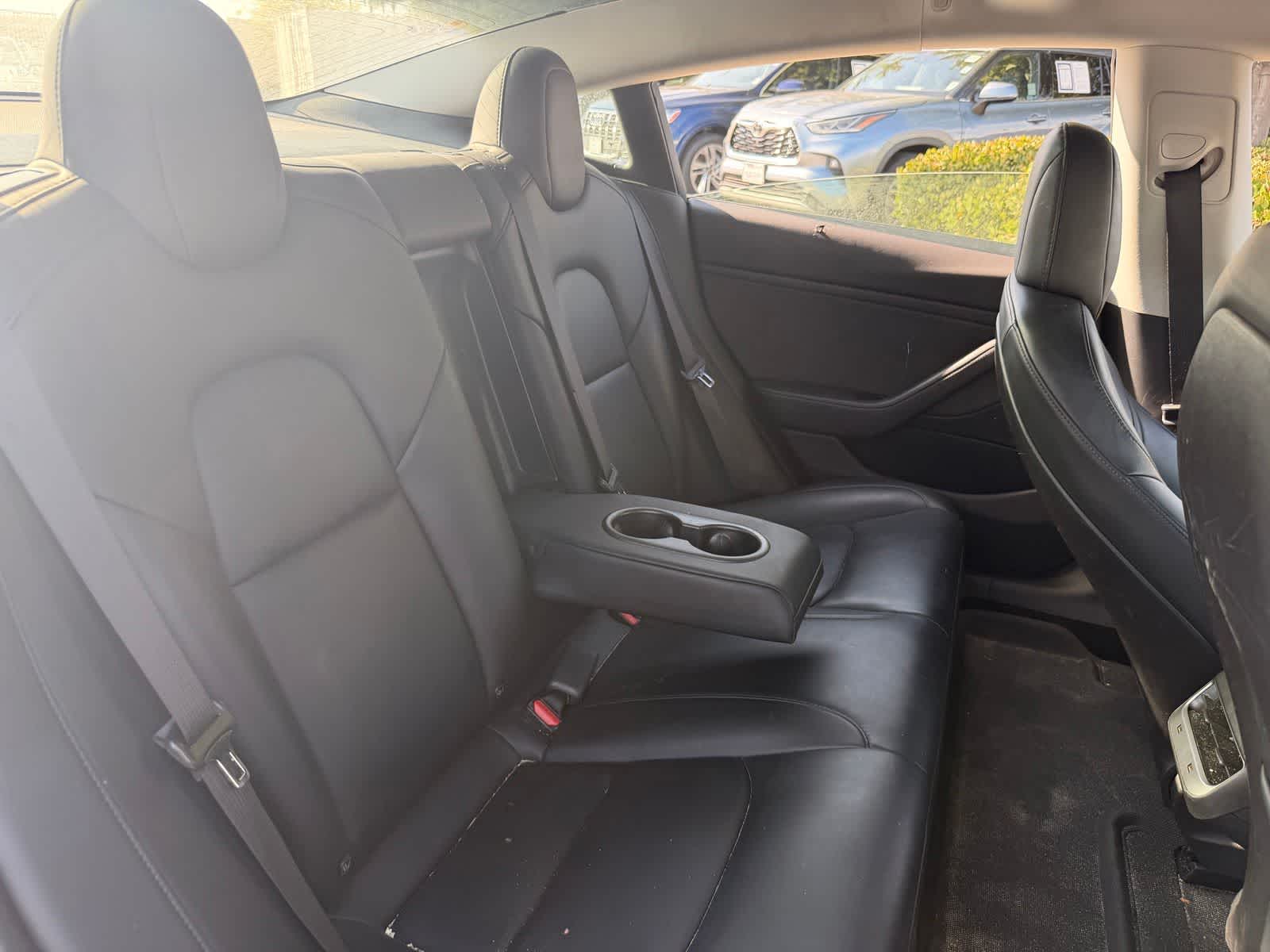 Thumbnail: 2019 Tesla Model 3 - 11