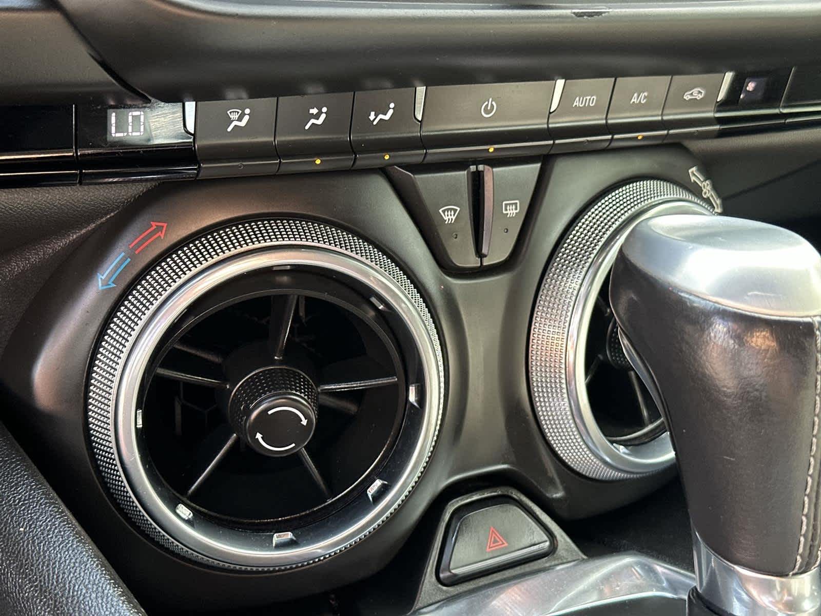 Thumbnail: 2019 Chevrolet Camaro - 25